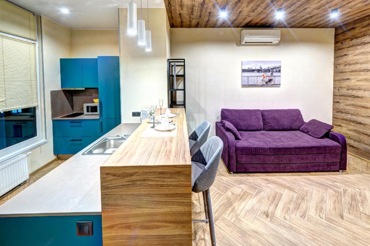 Apartment On The Street. Evgeniya Konovalets, 36B Kyiv Exterior photo